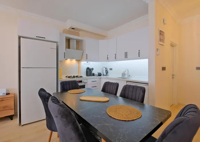 Soeguet Rezidans 아파트 페티예